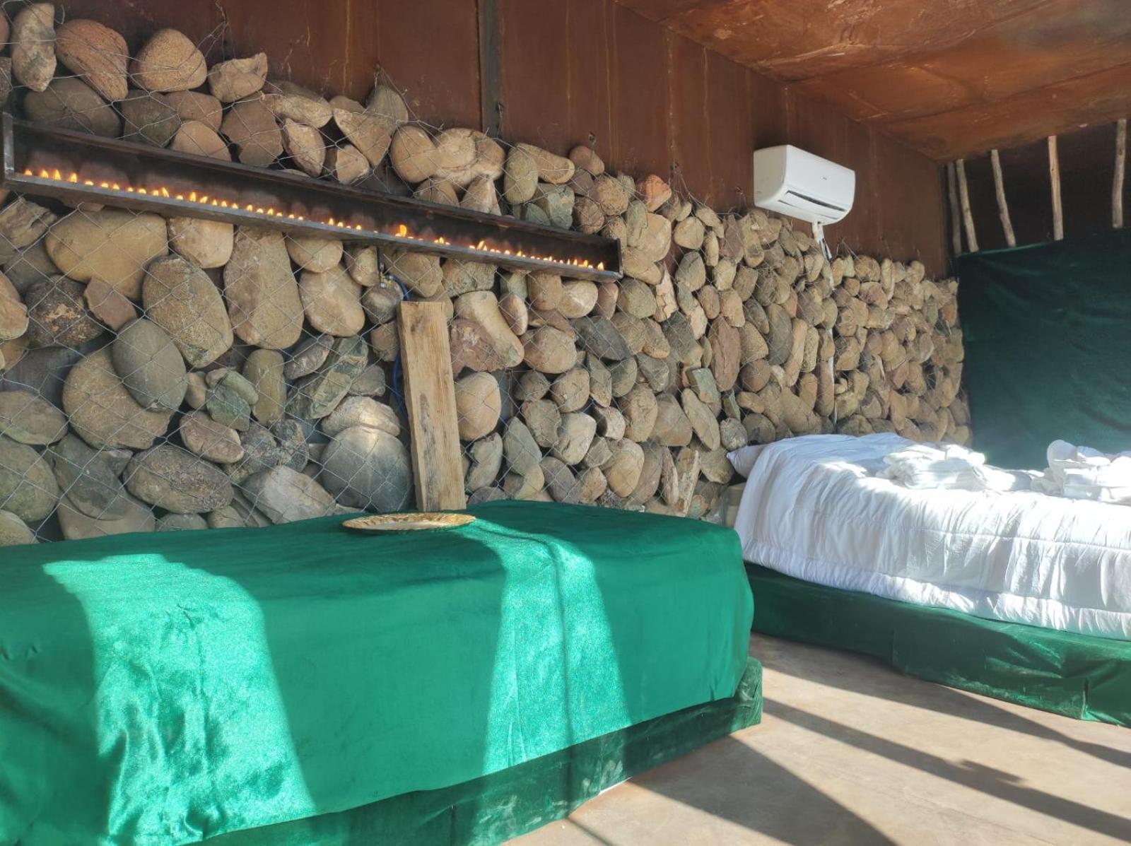 Revolution Stone Cliff Eco Resort Agafay Ngoại thất bức ảnh