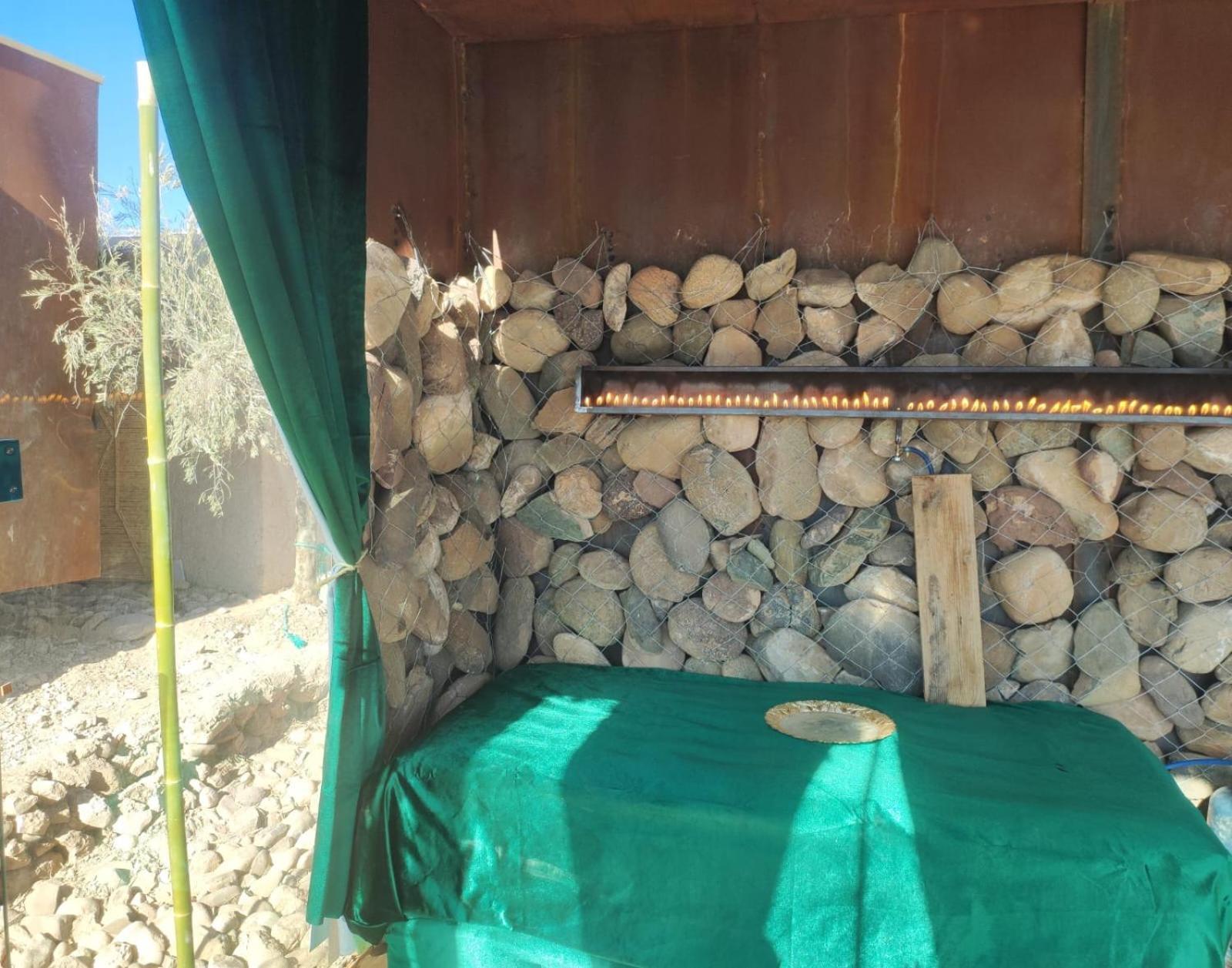 Revolution Stone Cliff Eco Resort Agafay Ngoại thất bức ảnh